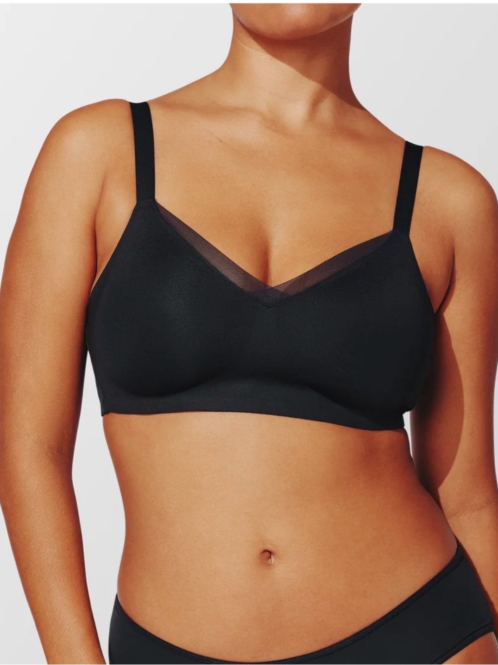 Thirdlove 24/7 Classic Wireless Crossover Black Minimizer Bra